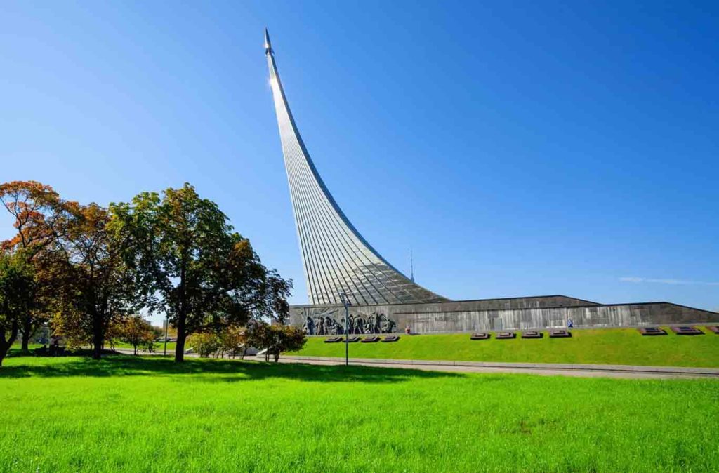 Что-нужно-посмотреть-в-Москве-Достопримечательности-16-1024x674-1